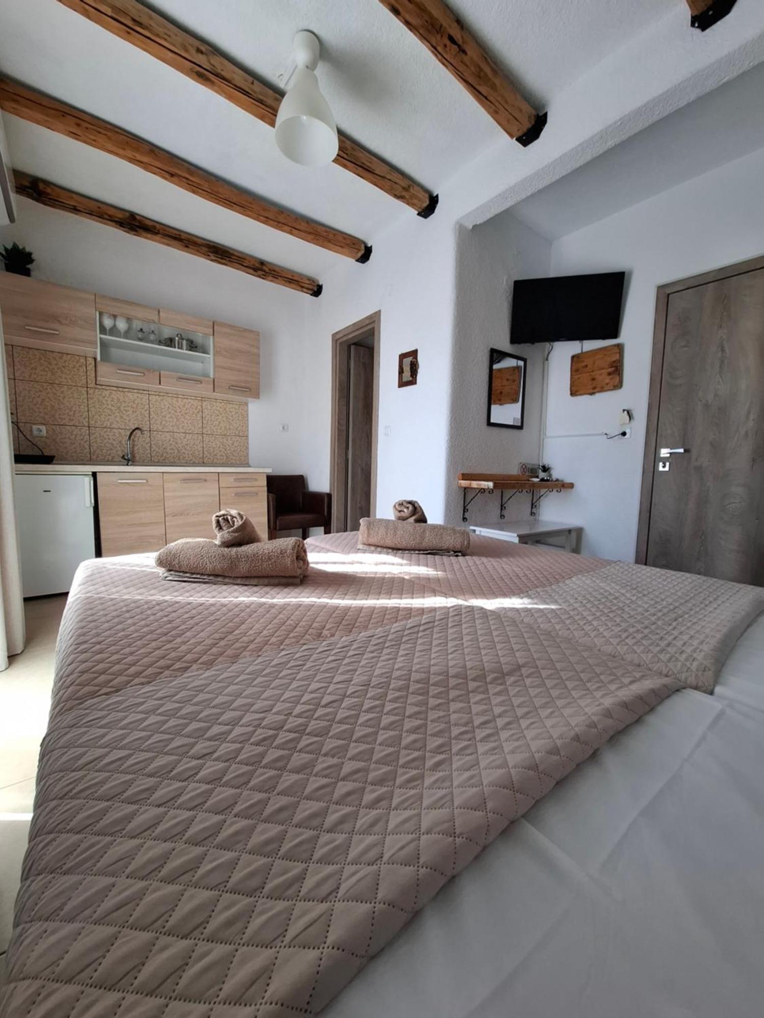 Mariza Apartments -Studios 하니오티 외부 사진